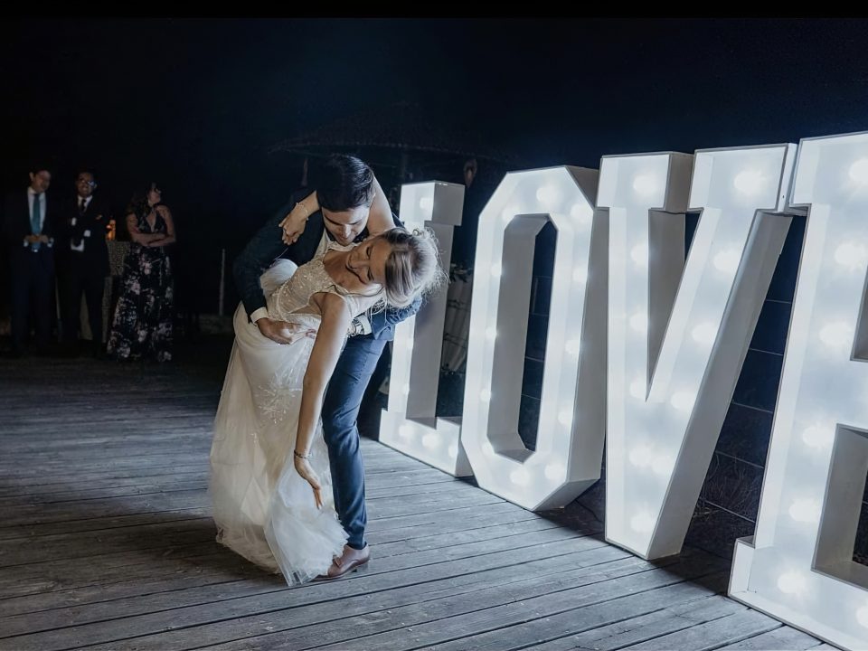 DJ Tom Owen - Cyprus Wedding DJ - The Complete Guide to Planning Your Wedding Music Cyprus DJ Tom Owen - Cyprus Wedding DJ. Wedding music cyprus