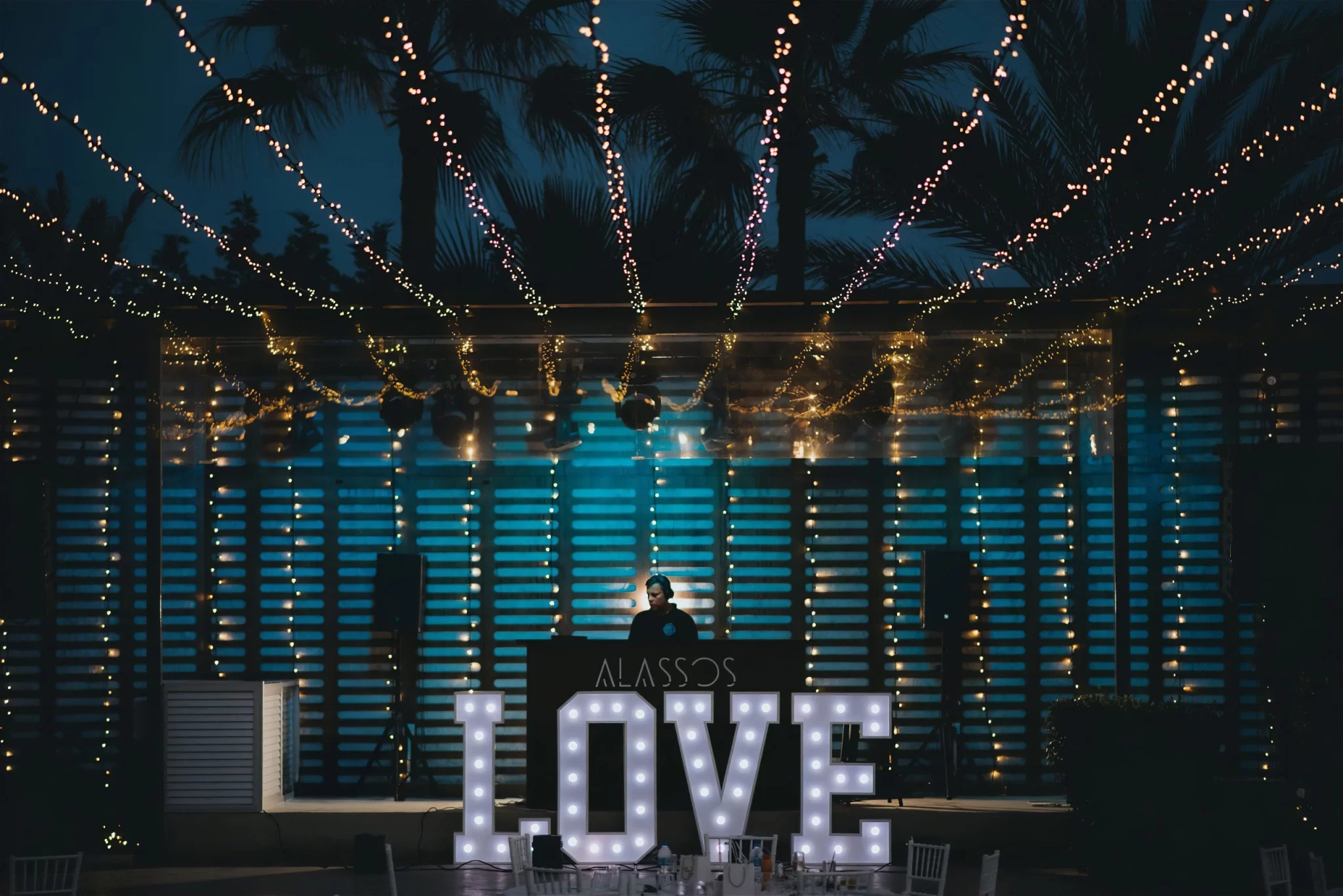 DJ Tom Owen - Cyprus Wedding DJ - Ktima Alassos Paphos